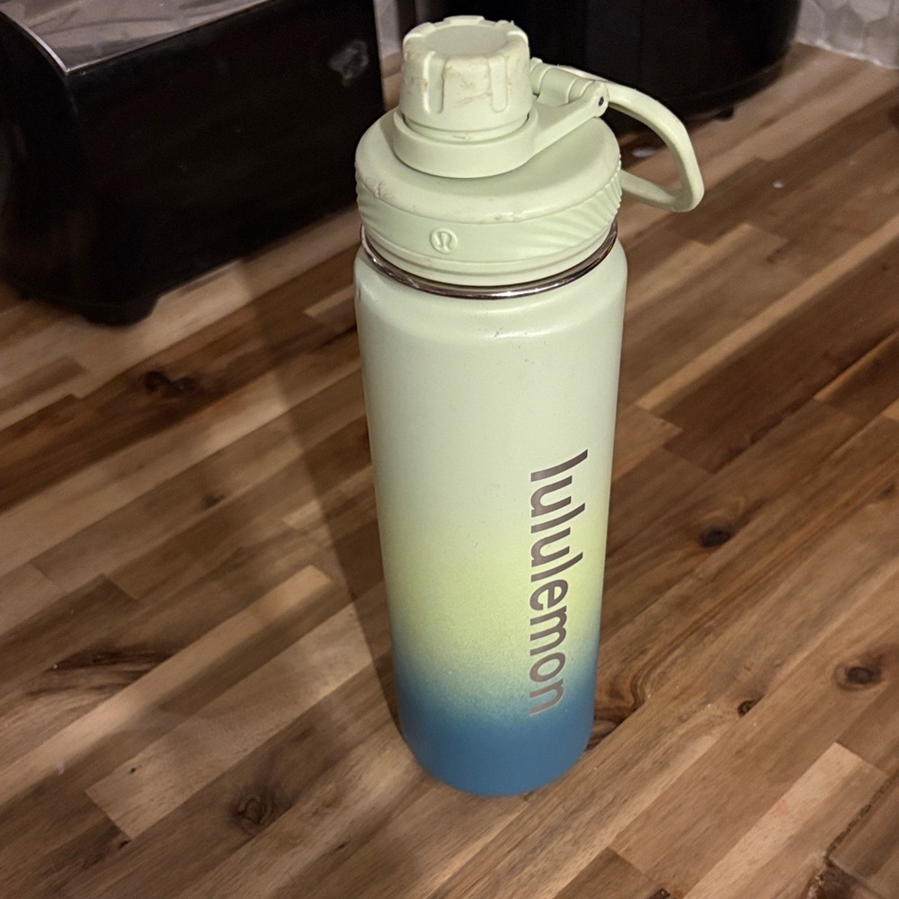 lululemon athletica stainless steel Water Bottle